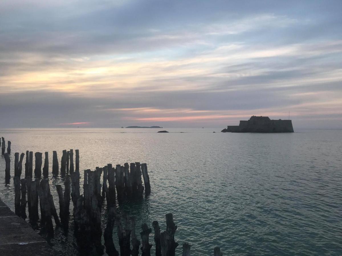 Appartement L'Emeraude A Saint Malo Intra-Muros Екстериор снимка